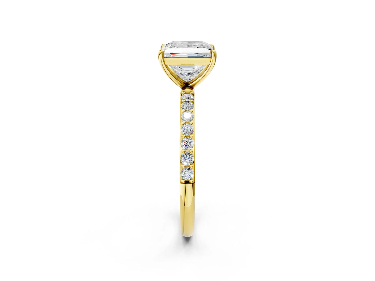 Princess Cut Diamond Solitaire Ring in Yellow gold with Round Pavé Band