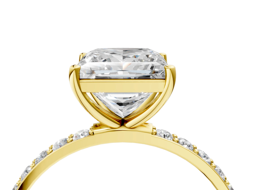 Princess Cut Diamond Solitaire Ring in Yellow gold with Round Pavé Band