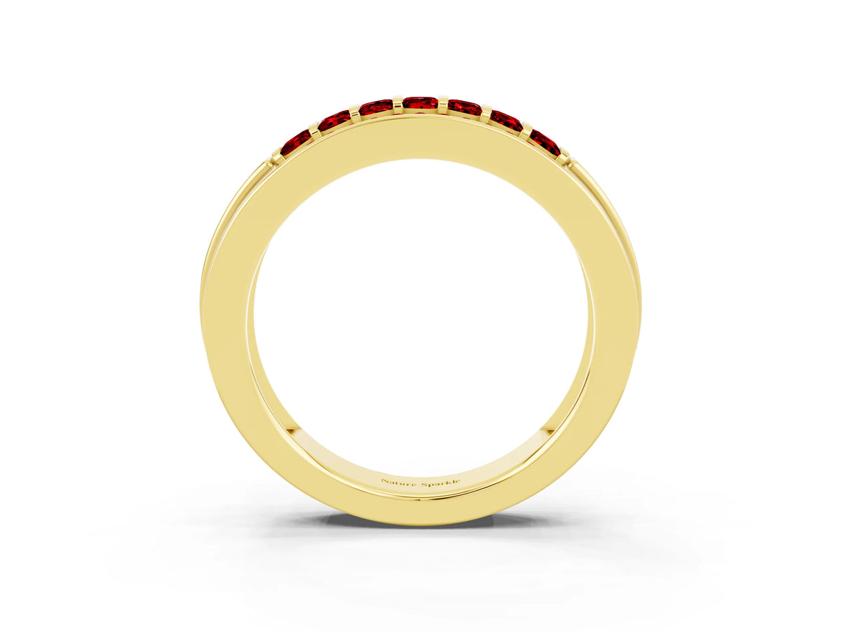 Princess Cut Ruby Bar-Set Pavé Band in Yellow gold with Grooved Edge Detailing