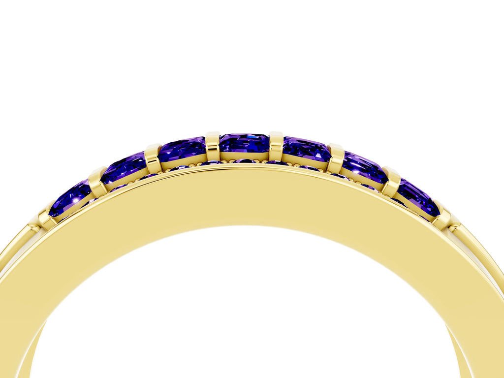 Princess Cut Tanzanite Bar-Set Pavé Band in Yellow gold with Grooved Edge Detailing