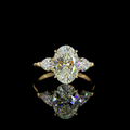 Yellow gold Diamond Three-Stone Ring · 0.81 ct