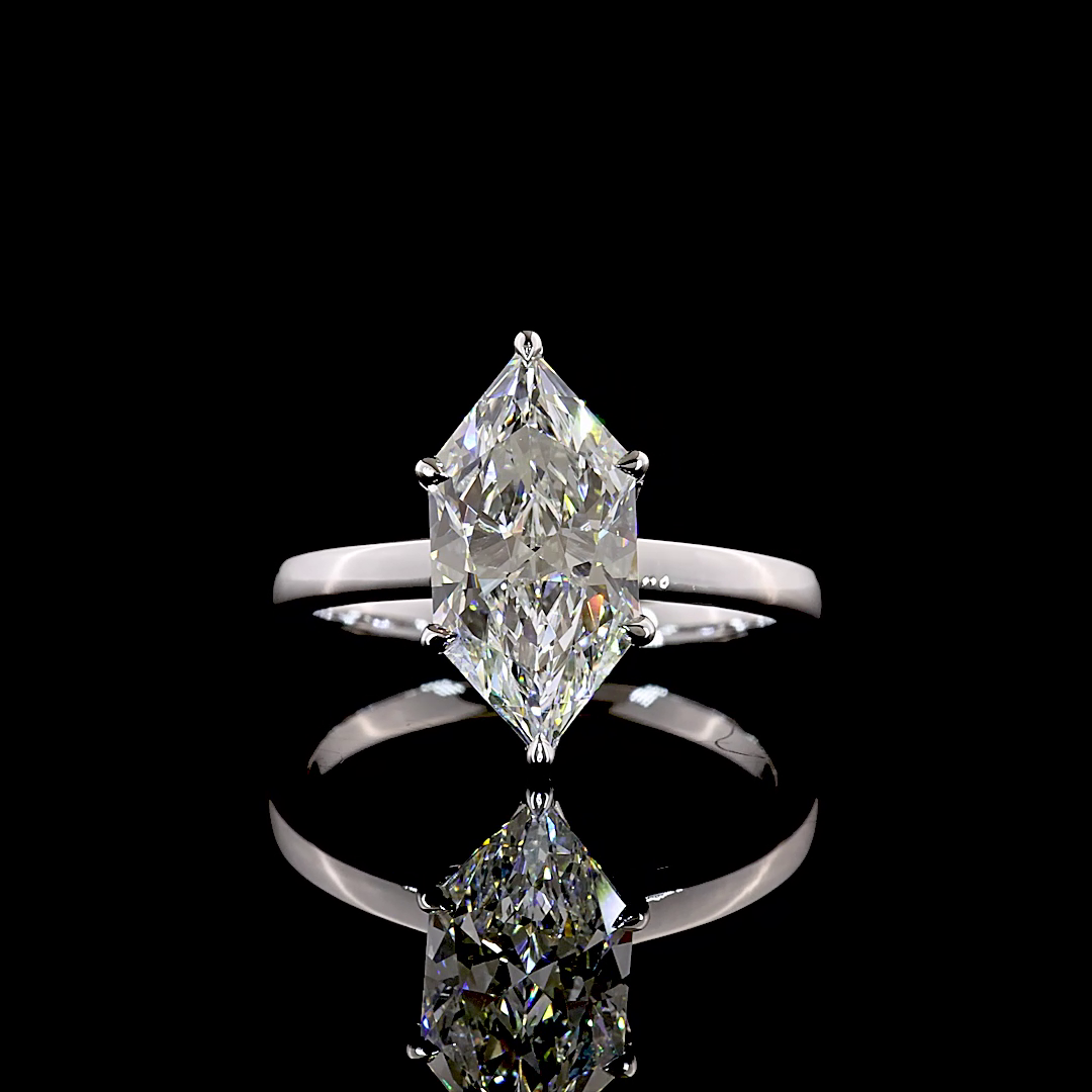 White gold Diamond Solitaire Diamond Shank Ring · 2.74 ct