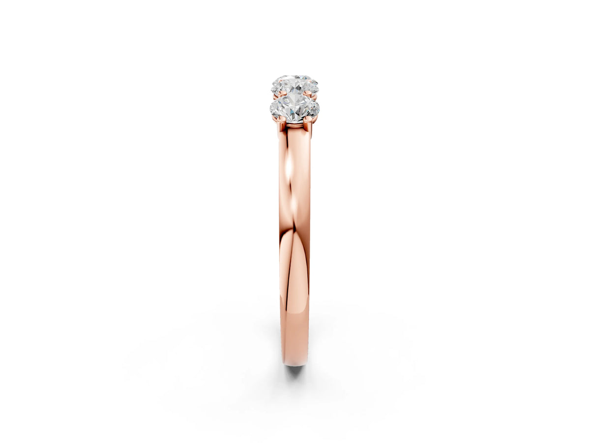 Rose gold Four-Stone Round Diamond Prong-Set Band