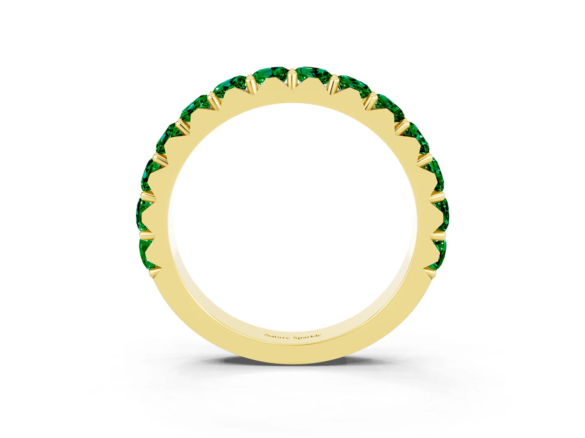 Round Emerald Polished Half Eternity Band in Yellow gold with Classic Prong Setting