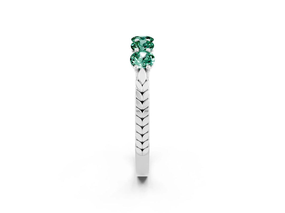Round Green Sapphire Five-Stone Band in Silver with Prong Setting