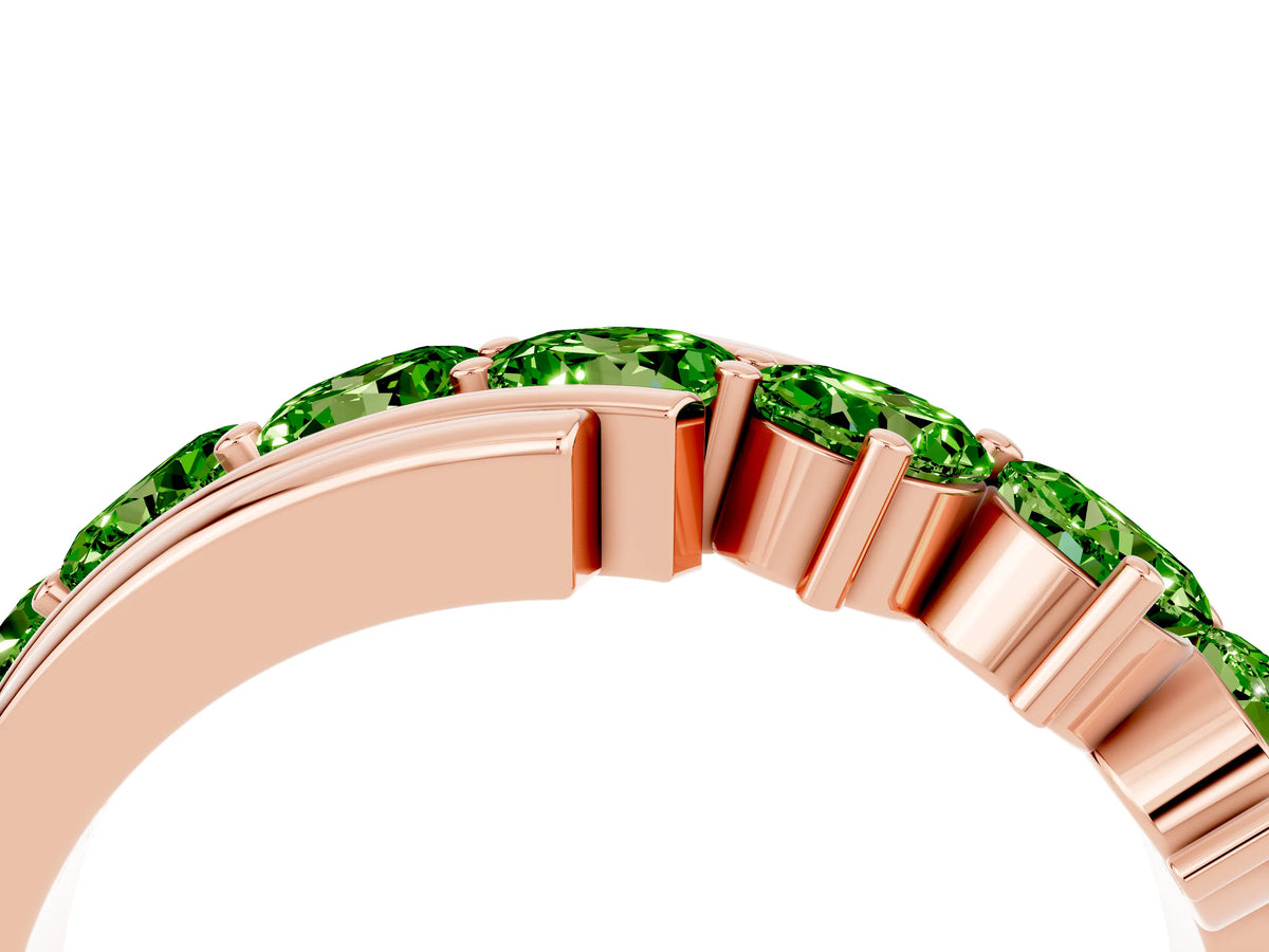 Round Peridot Wave Band in Rose gold with Channel and Shared Prong Setting