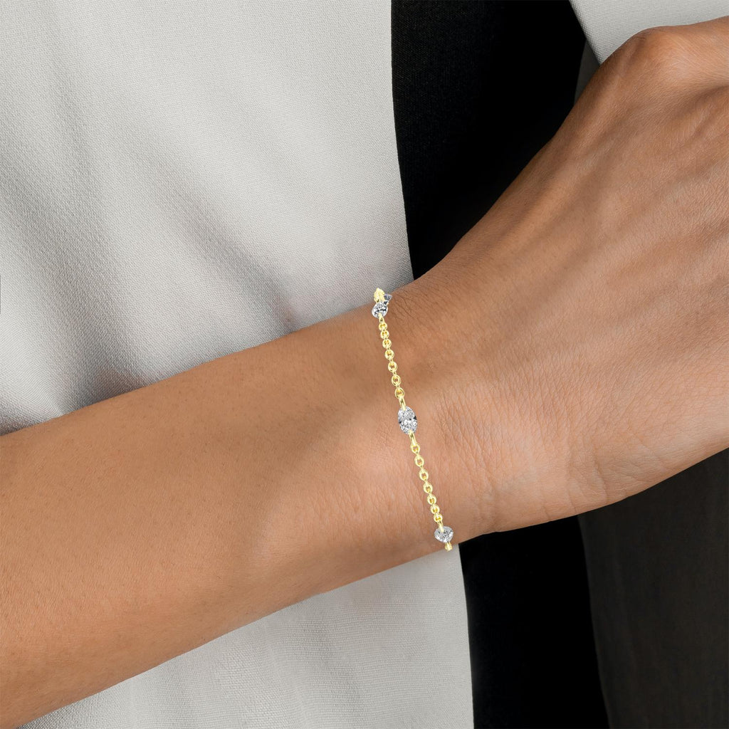 Yellow gold Diamond Bracelet · 1.06 ctw