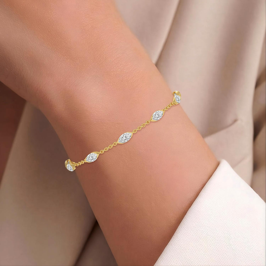 Yellow gold Diamond Bracelet · 2.51 ctw