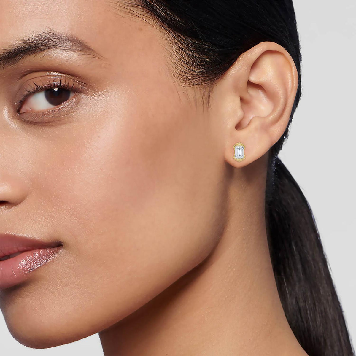 Yellow gold Diamond Earrings · 2.2 ctw