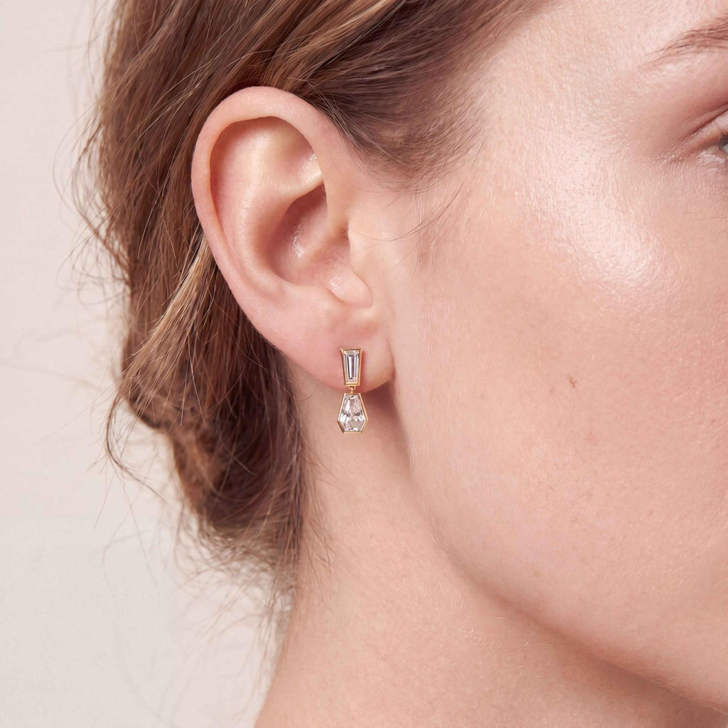 Yellow gold Diamond Earrings · 3.95 ctw
