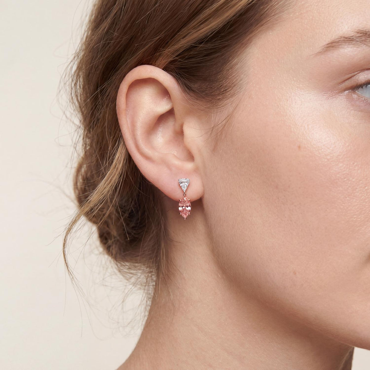 Rose & White gold Diamond Earrings · 7.39 ctw