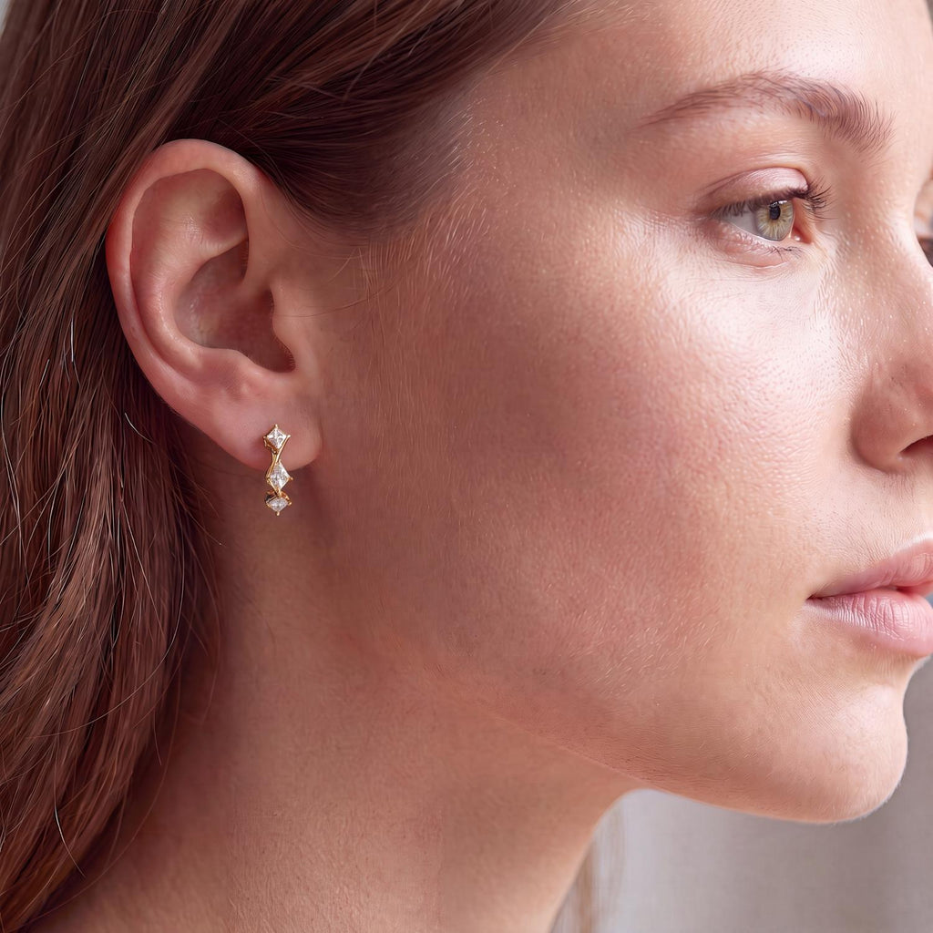 Yellow gold Diamond Earrings · 3 ctw