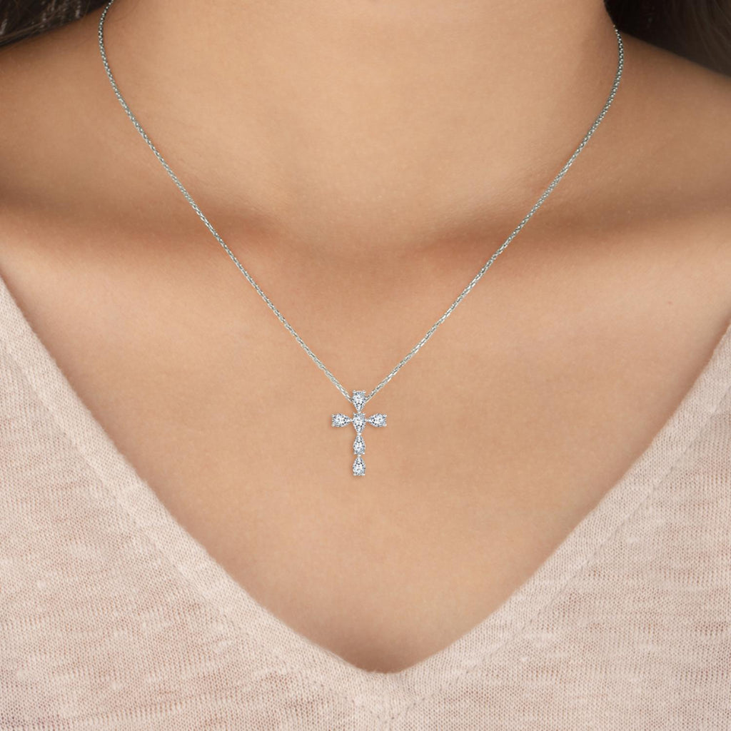 White gold Diamond Pendant · 2.05 ctw