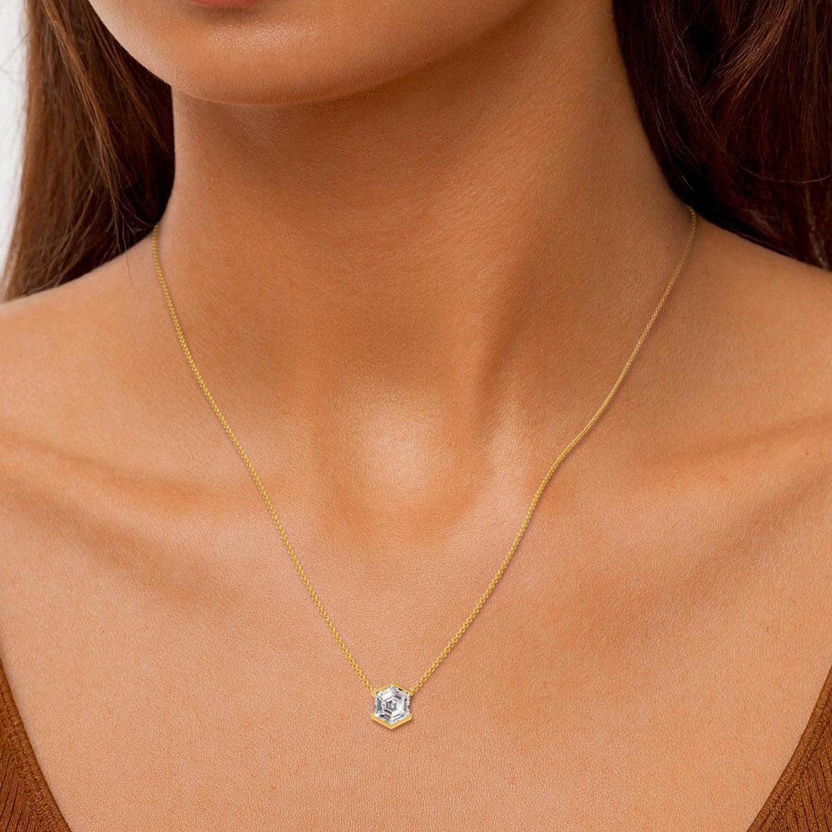 Yellow gold Diamond Pendant · 1.05 ctw