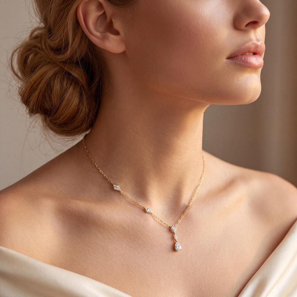 Yellow gold Diamond Pendant · 1.66 ctw