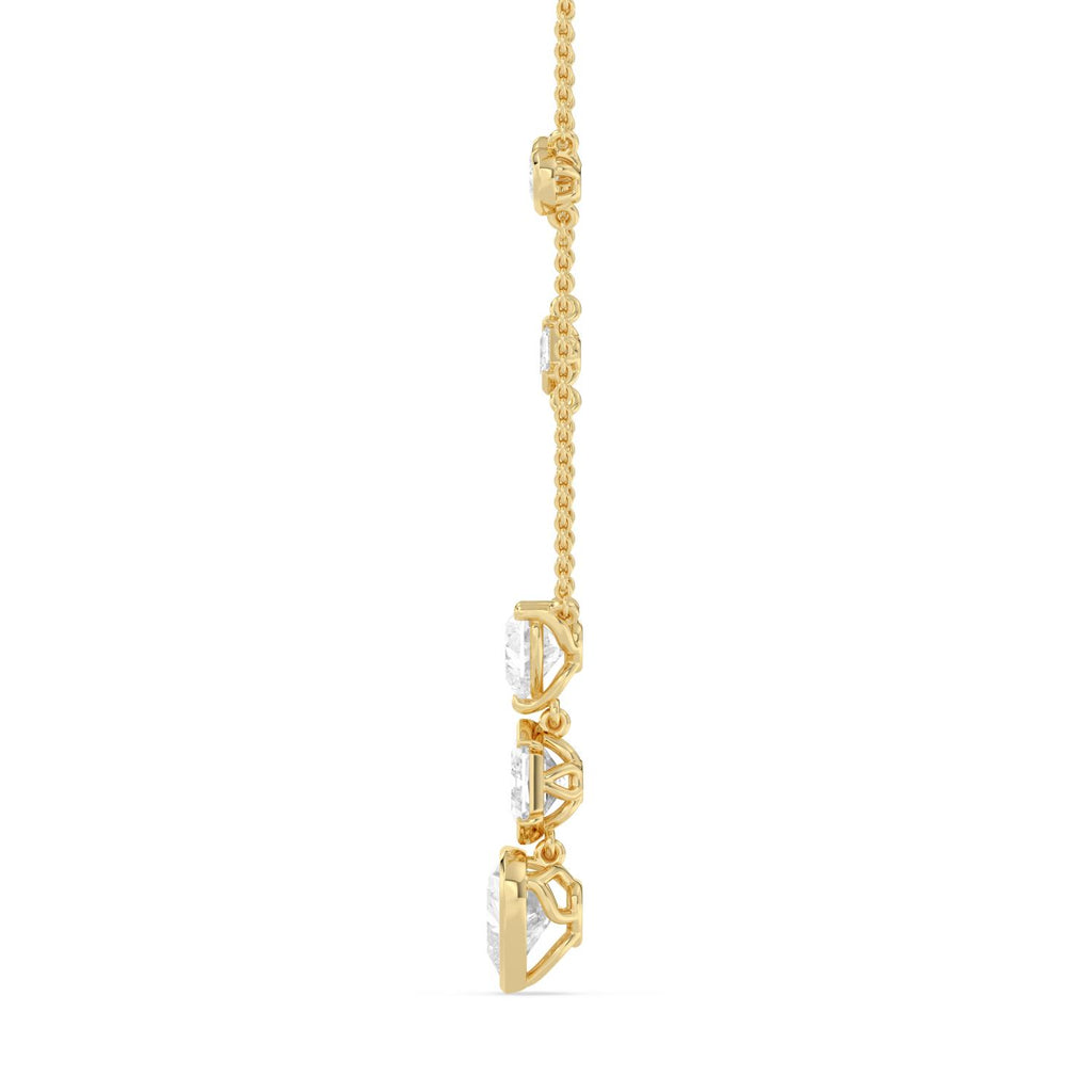 Yellow gold Diamond Pendant · 3.36 ctw