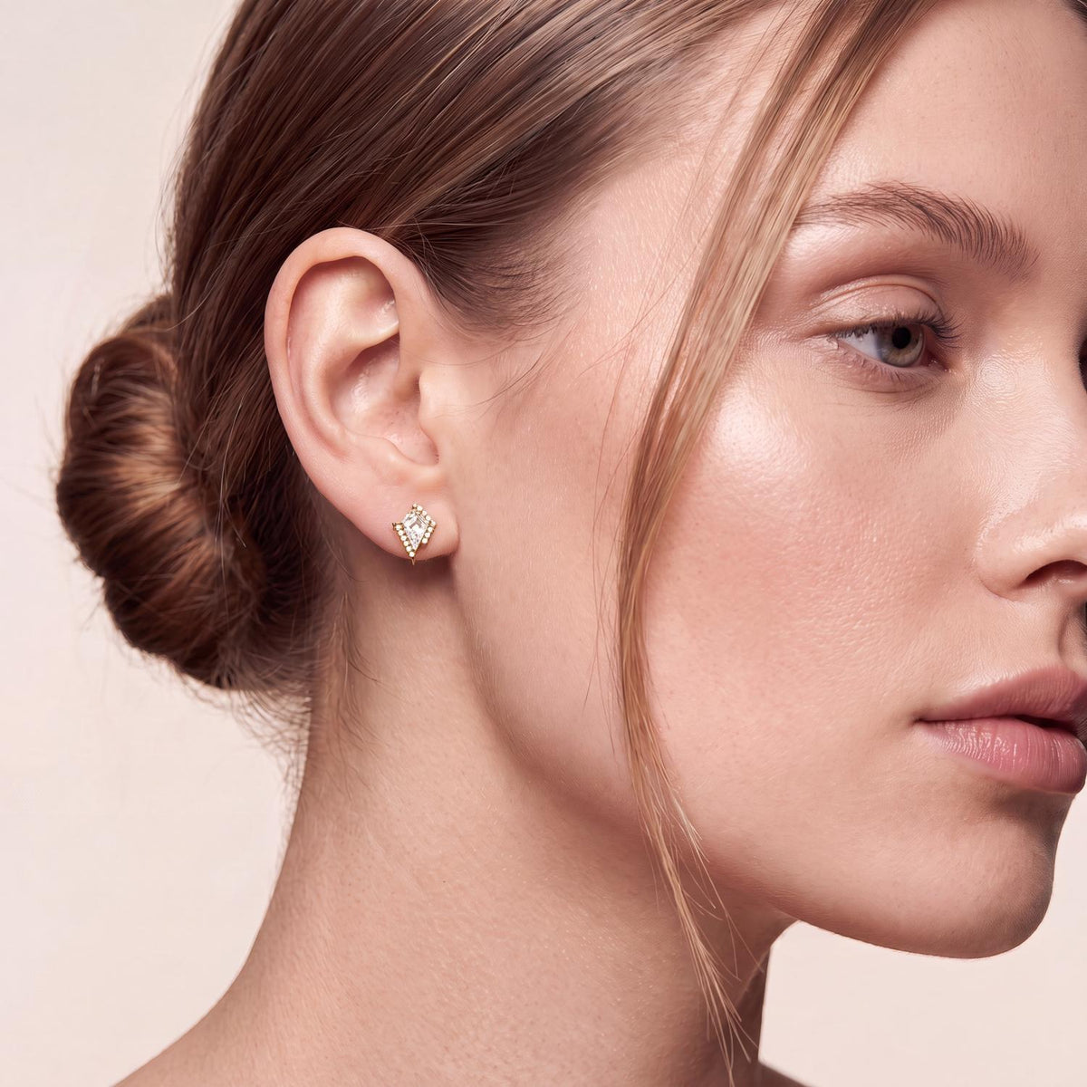 Yellow gold Diamond Earrings · 1.5 ctw