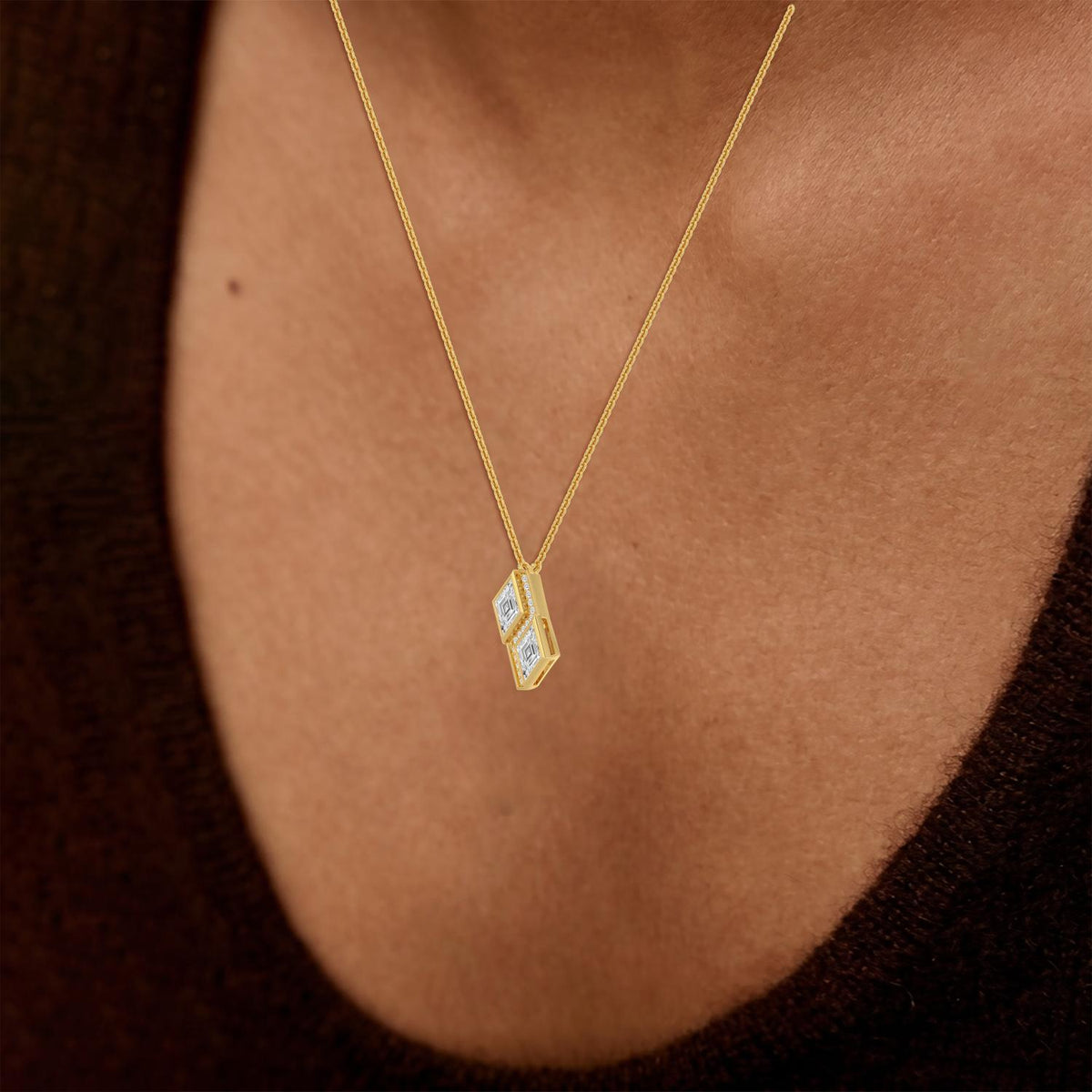 Yellow gold Diamond Pendant · 1 ctw