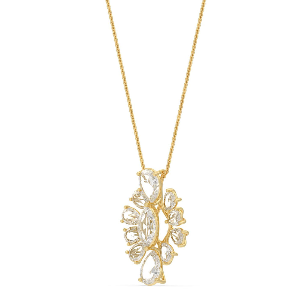 Yellow gold Diamond Pendant · 4.81 ctw