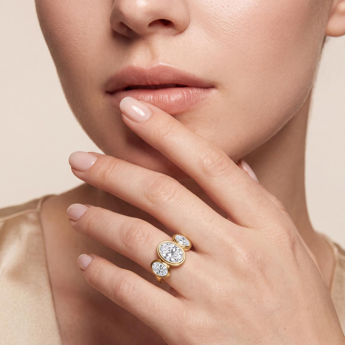 Yellow gold Diamond Ring · 3.26 ctw