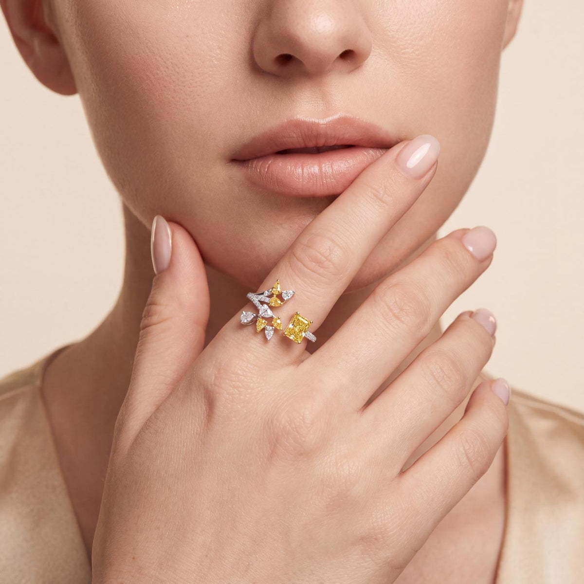 Yellow & White gold Yellow Round Diamond Ring · 1.48 ctw