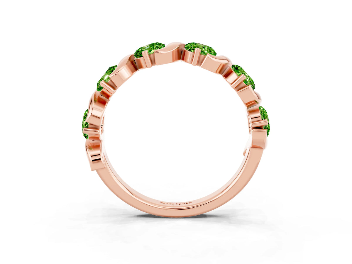 Six-Stone Round Peridot Wave Band in Rose gold with Shared Prong Setting