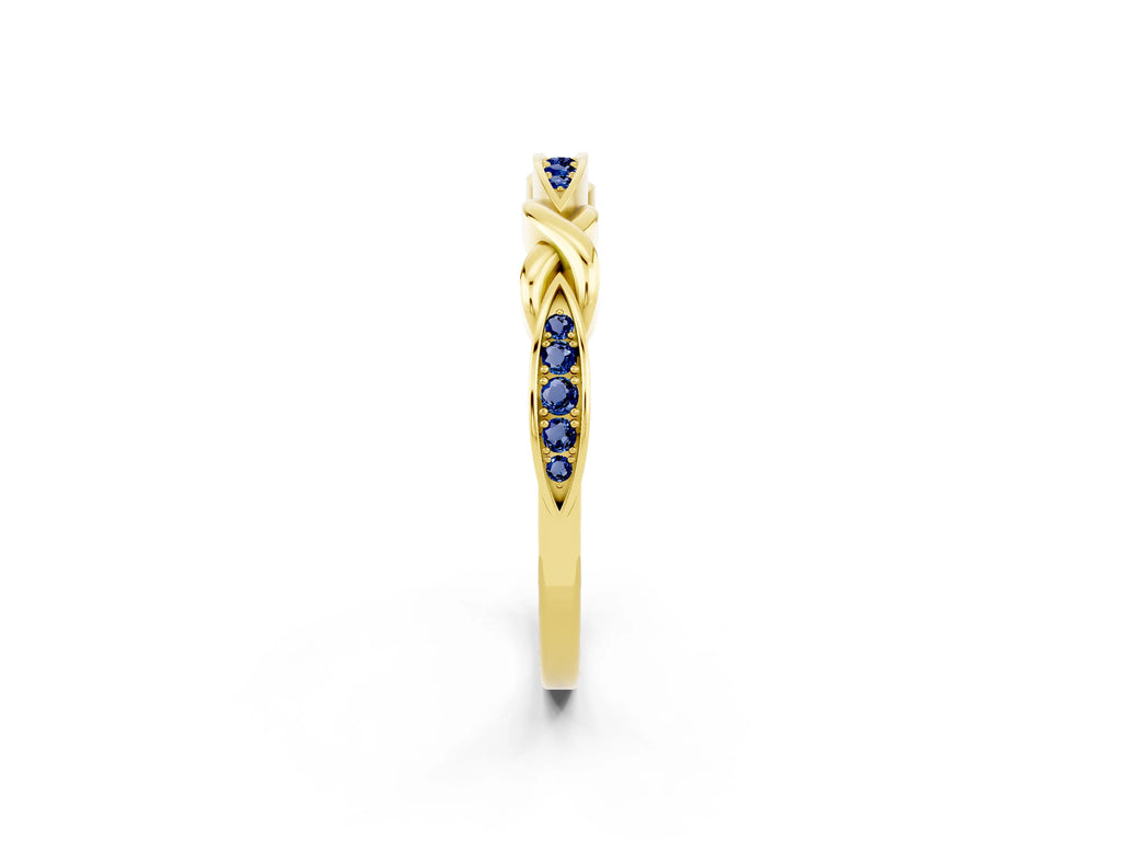 Twisted Marquise Blue Sapphire Pavé Band in Yellow gold with Shared Prong Setting