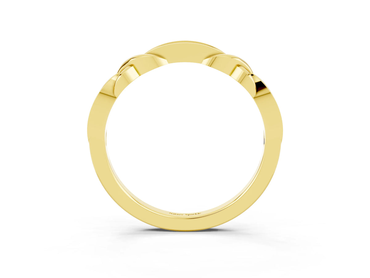 Twisted Marquise Blue Sapphire Pavé Band in Yellow gold with Shared Prong Setting