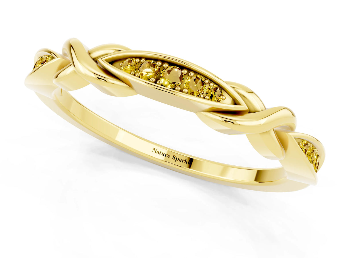Twisted Marquise Yellow Sapphire Pavé Band in Yellow gold with Shared Prong Setting