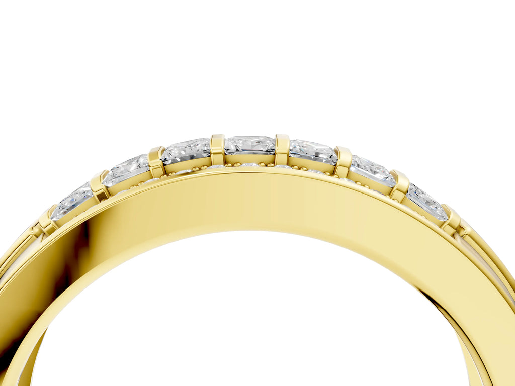 Yellow gold Bar-Set Princess Cut Diamond Pavé Band