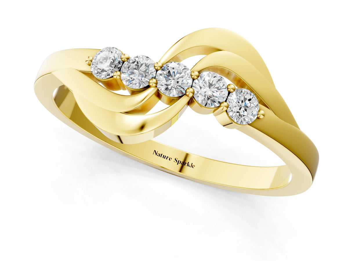 Yellow gold Five-Stone Round Diamond Crossover Band with Prong Setting
