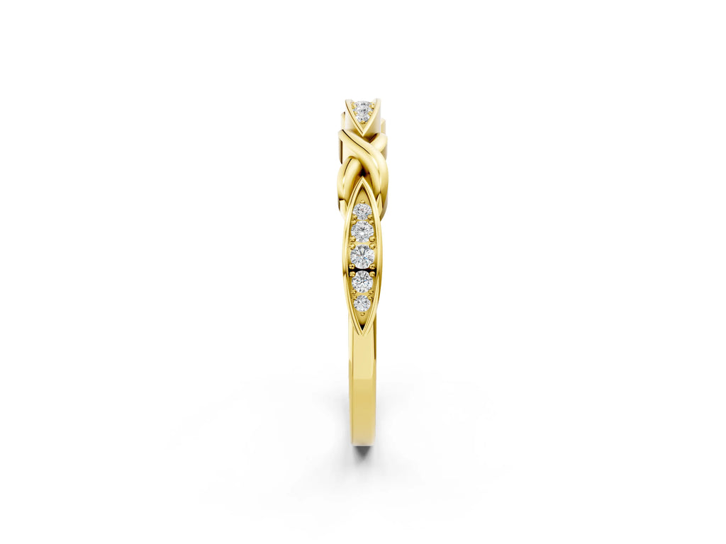 Yellow gold Twisted Marquise Diamond Pavé Band with Shared Prong Setting